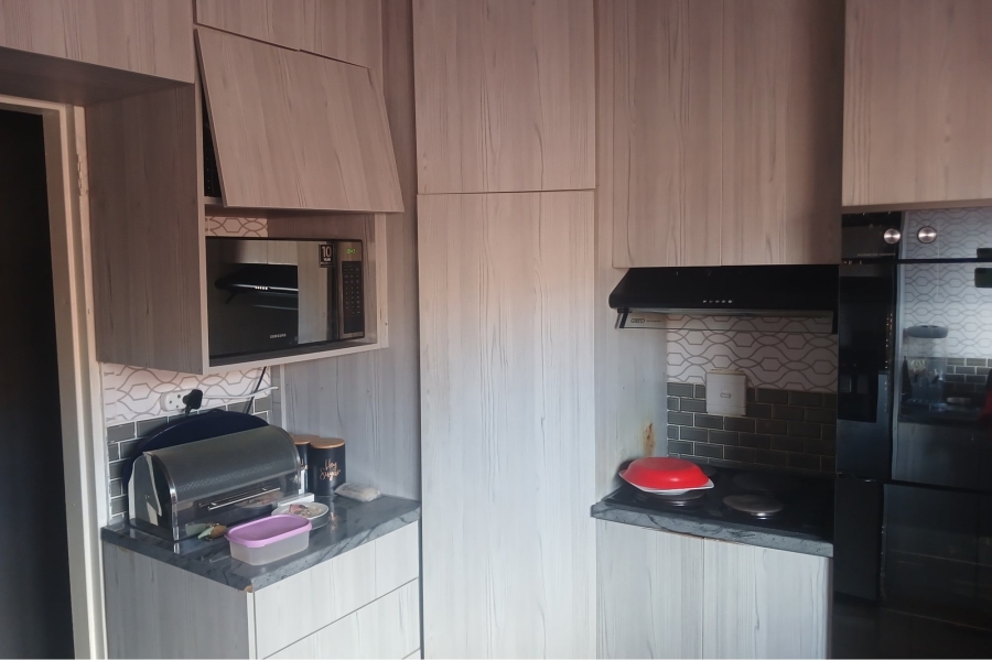 2 Bedroom Property for Sale in Roodepan Northern Cape